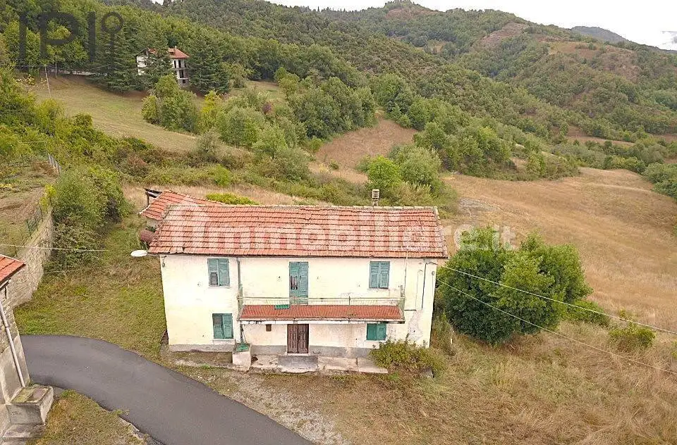 Rustico - Casale in vendita a Pareto