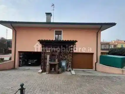 Villa all'asta via Roma, 12, Montegaldella - foto 3