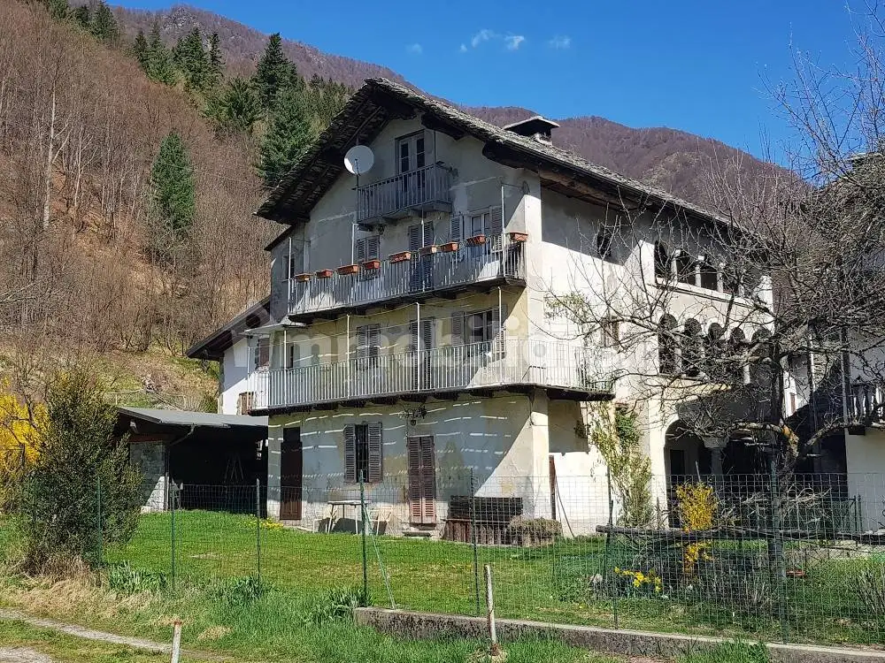 Rustico - Casale in vendita a Scopa