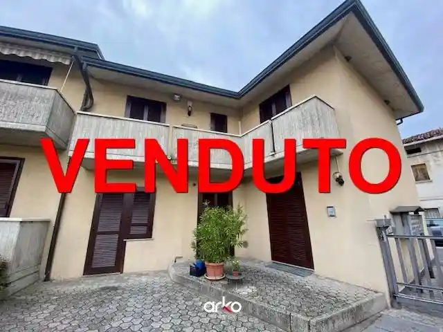 Villetta a schiera in vendita a Massalengo