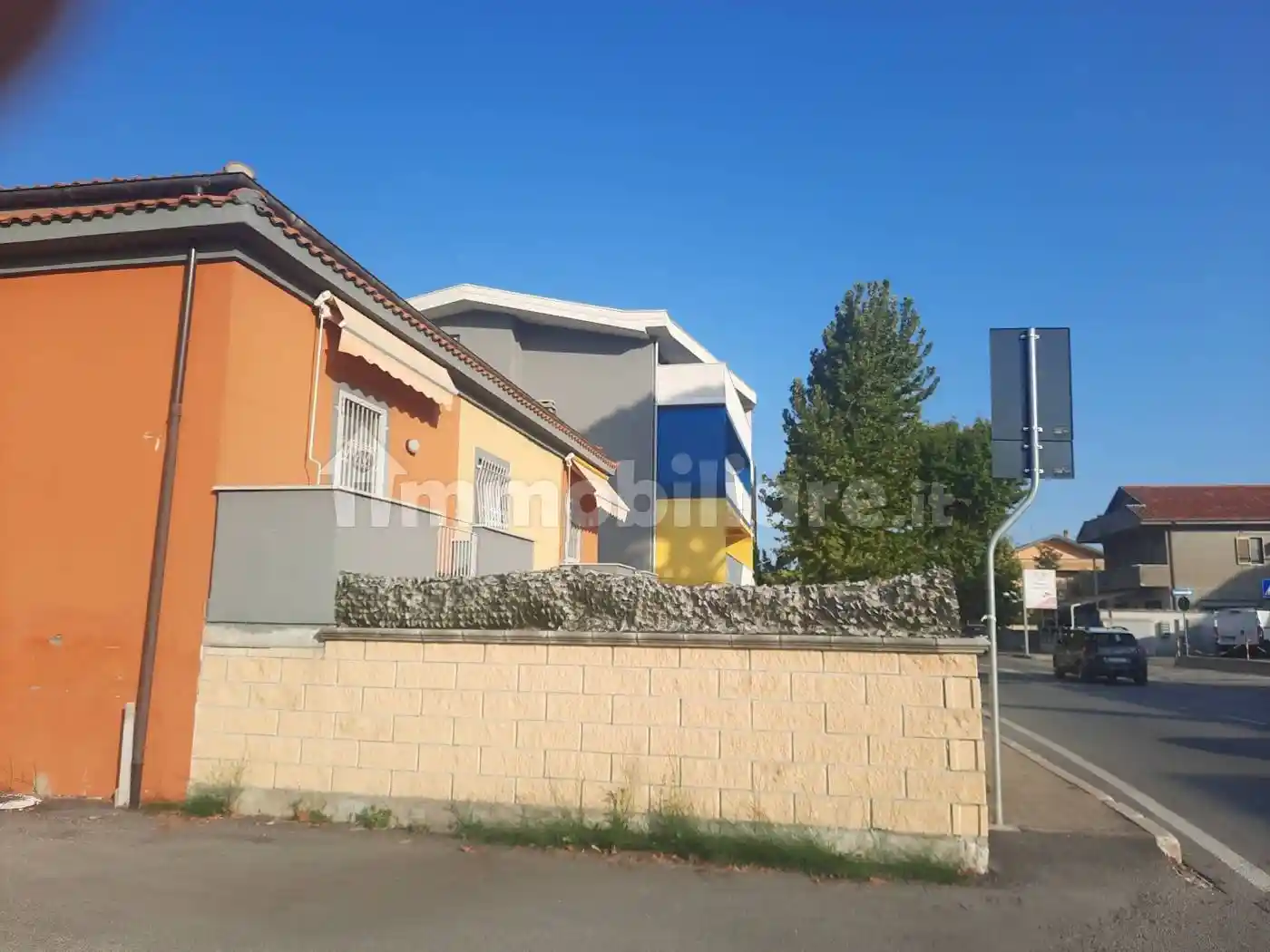Terratetto unifamiliare via Nazionale Adriatica Nord 130, Centro, Francavilla al Mare - foto 2