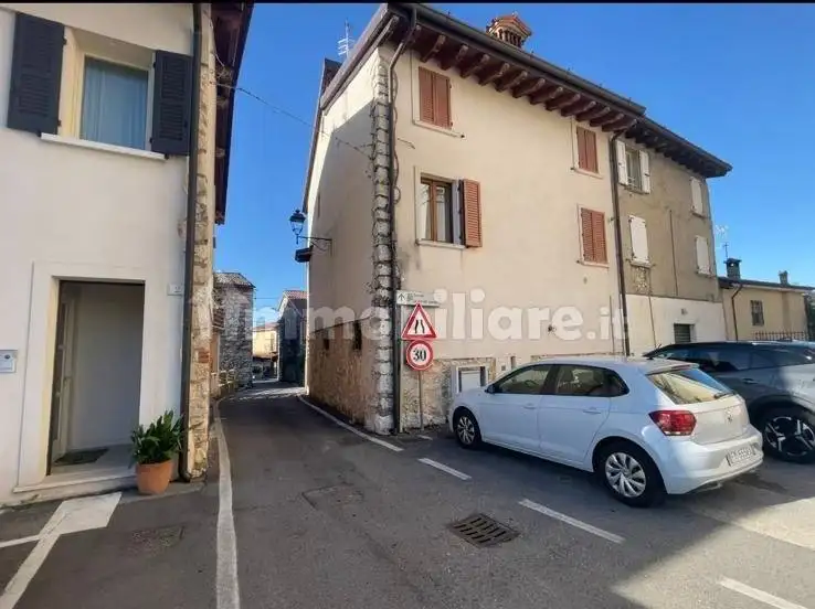 Casa indipendente in vendita a Serle