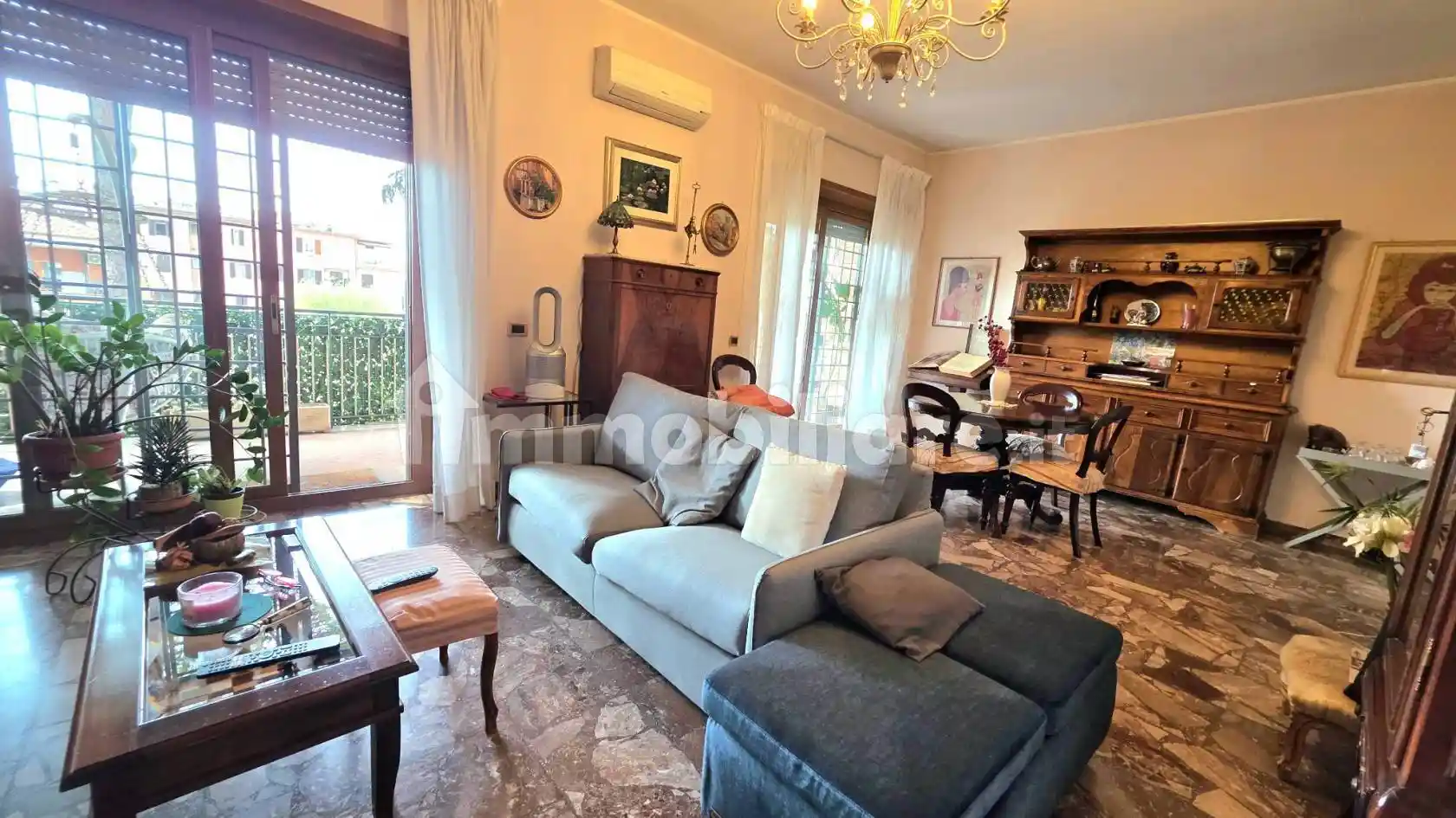 Appartamento in vendita a Roma