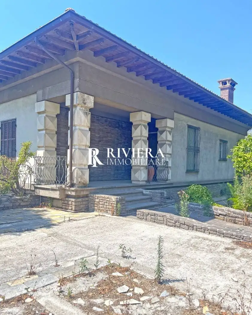 Villa in vendita a Bordighera