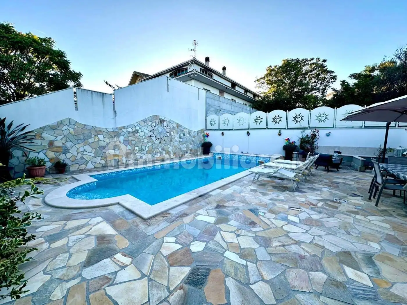 Villa in vendita a Colonnella