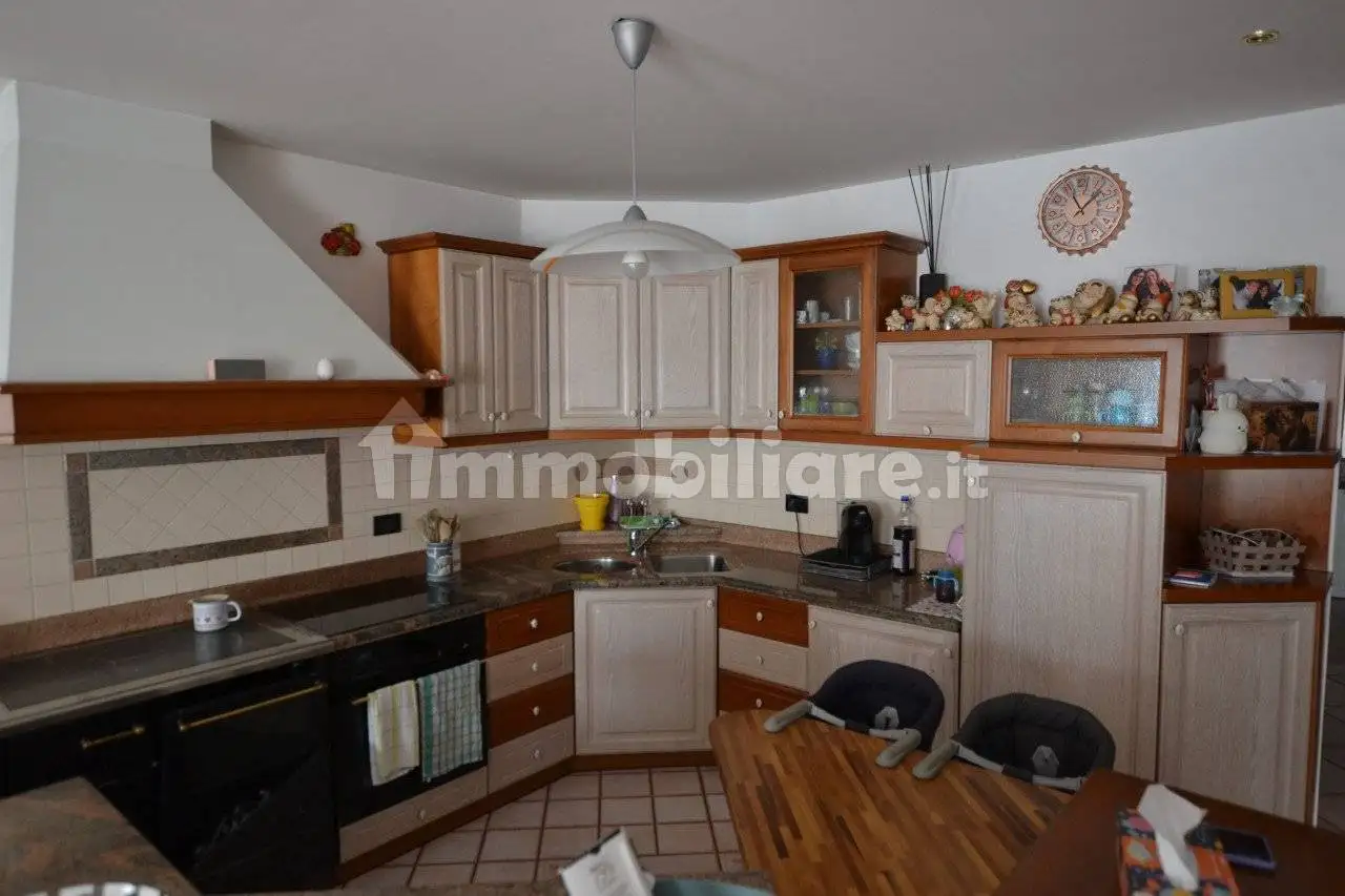 Appartamento buono stato, primo piano, Cavareno - foto 2