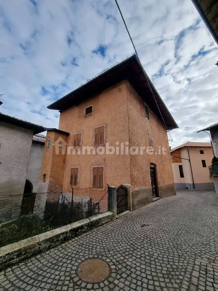 Terratetto unifamiliare via Santa Lucia, Borgo d'Anaunia - foto 4