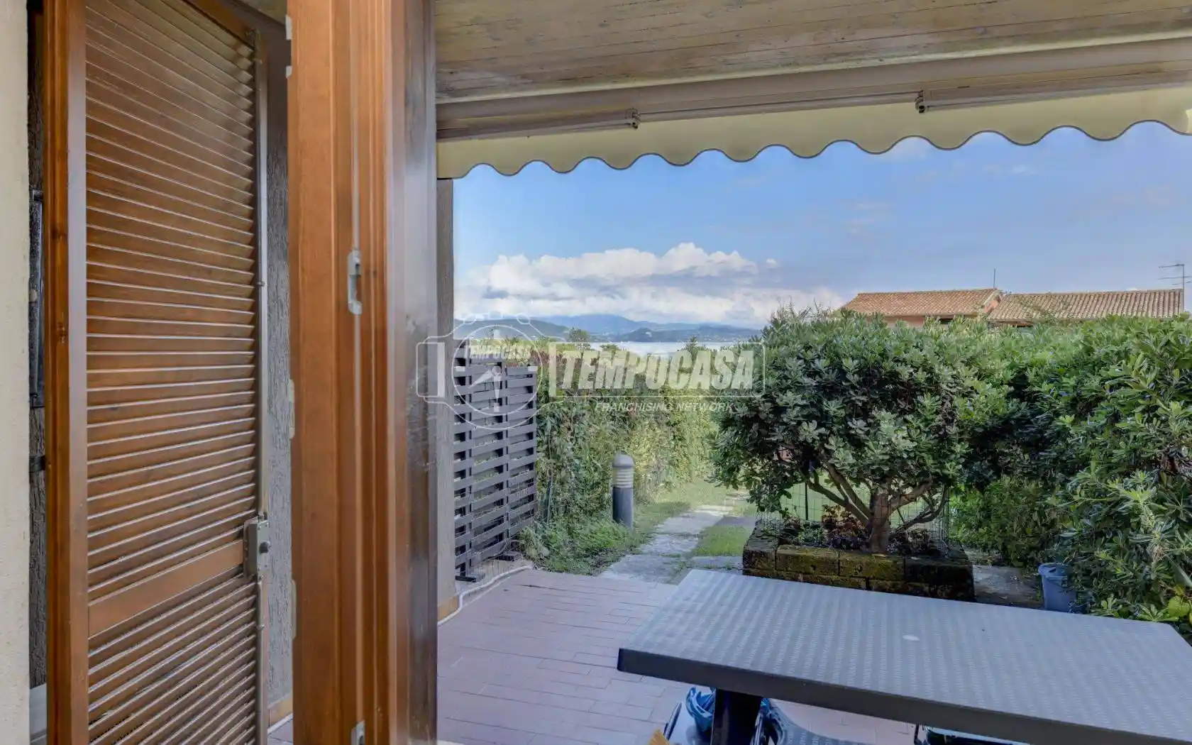 Villa a schiera via Giuseppe Ungaretti, Villaggio Sanghen 12/al 32, Pieve Vecchia, Villaggio Sanghen, Manerba del Garda - foto 2