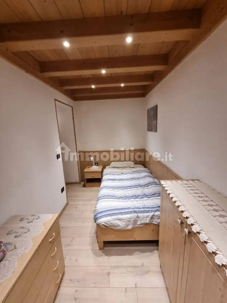 Villa unifamiliare, ottimo stato, 288 m², Borgo d'Anaunia - foto 4