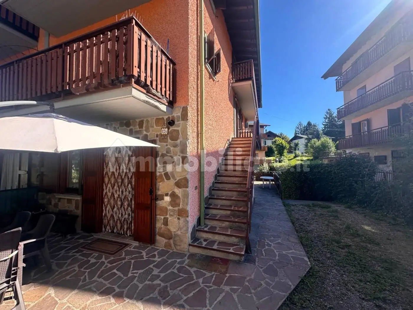 Appartamento in vendita a Selvino