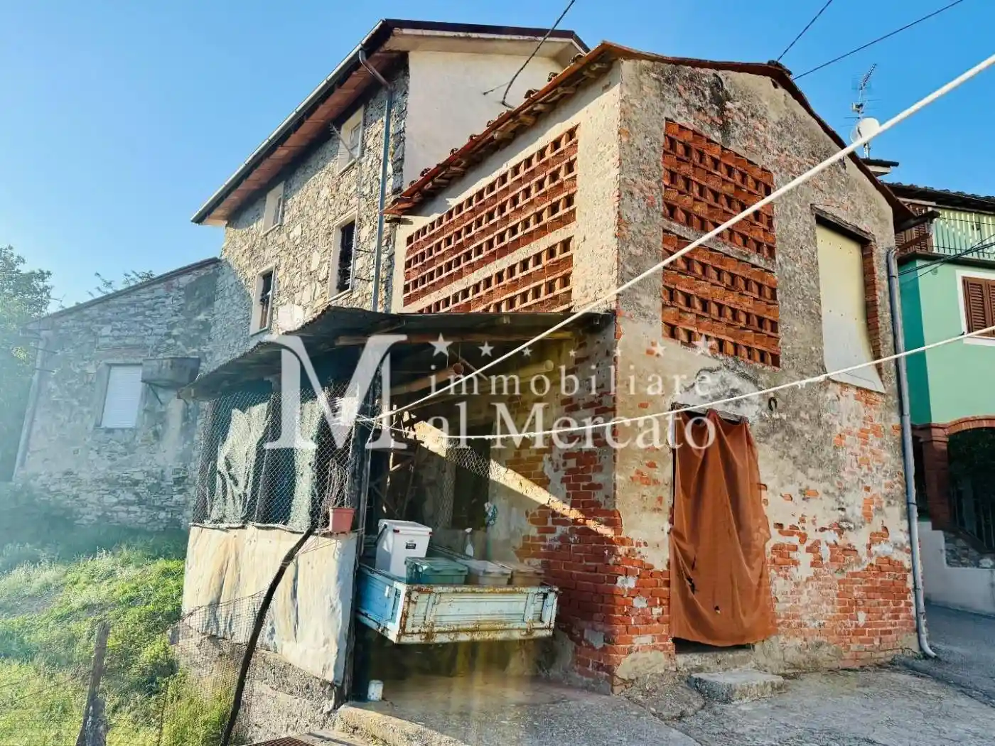 Terratetto unifamiliare 160 m², da ristrutturare, Chiatri - Piazzano, Lucca - foto 5