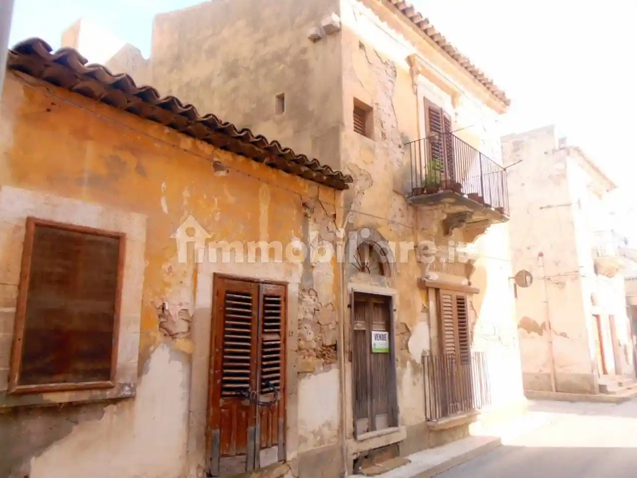 Casa indipendente in vendita a Santa Croce Camerina