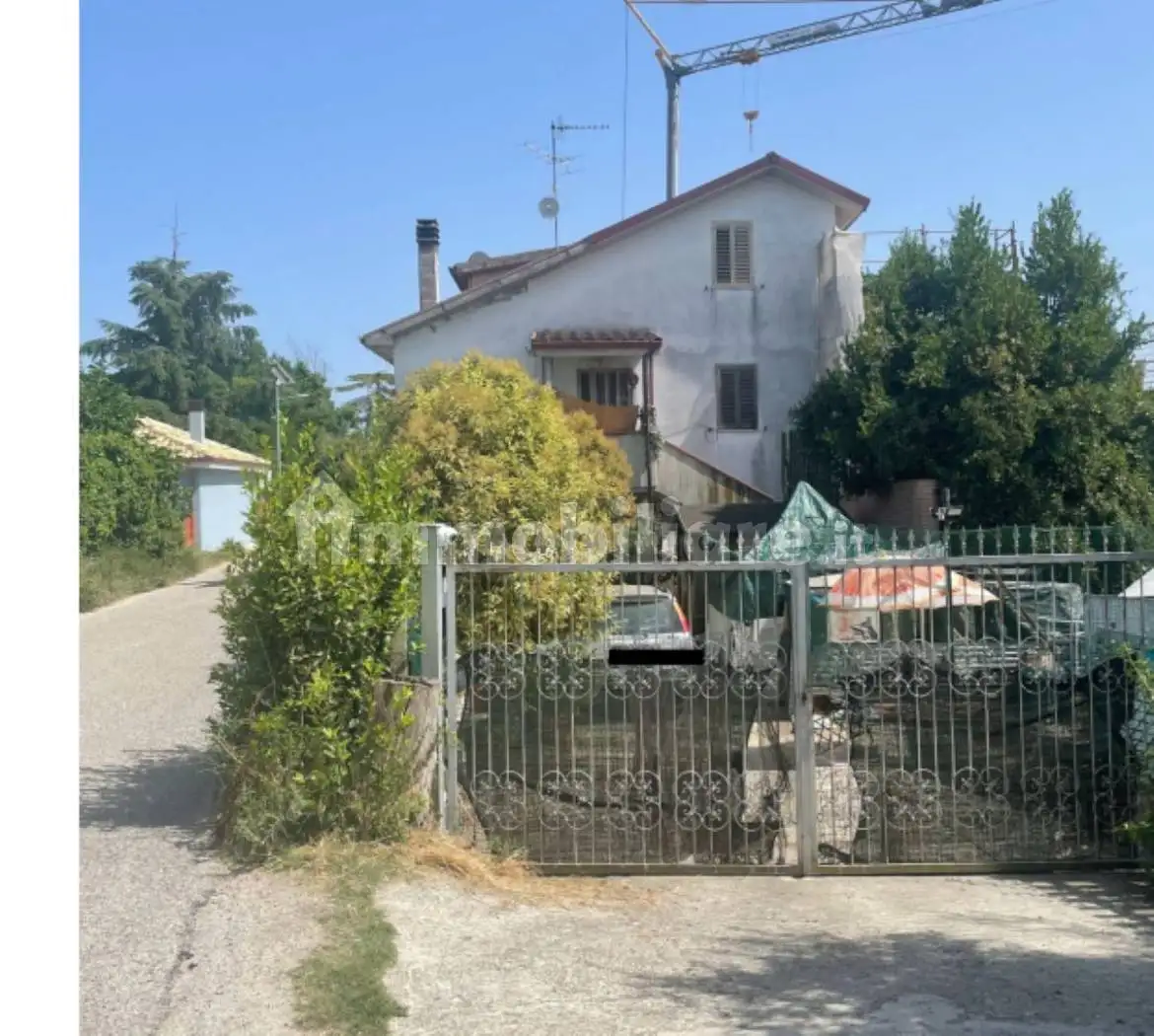 Appartamento all'asta Contrada Pescolla, Castorano - foto 5