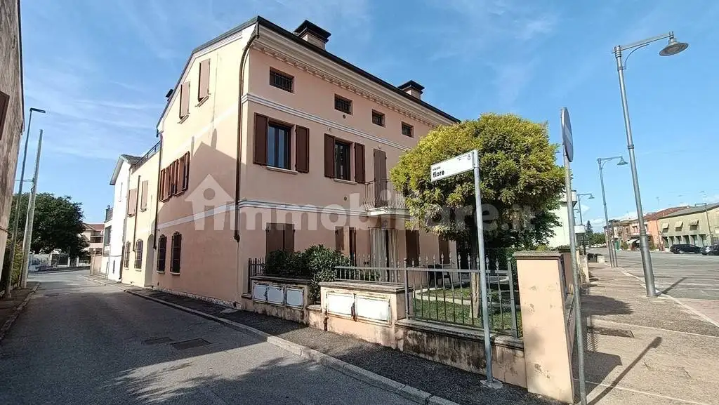 Appartamento in vendita a Moglia