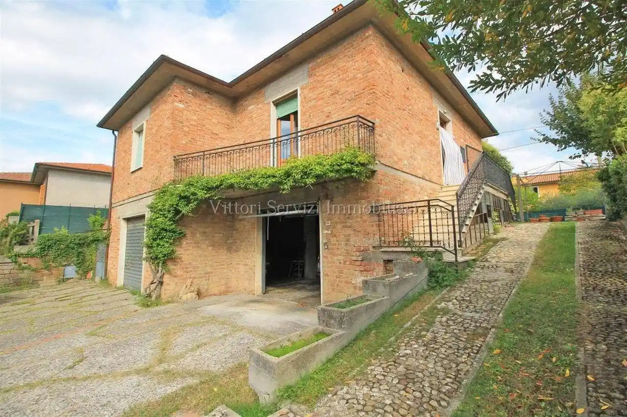 Casa indipendente in vendita a Montepulciano