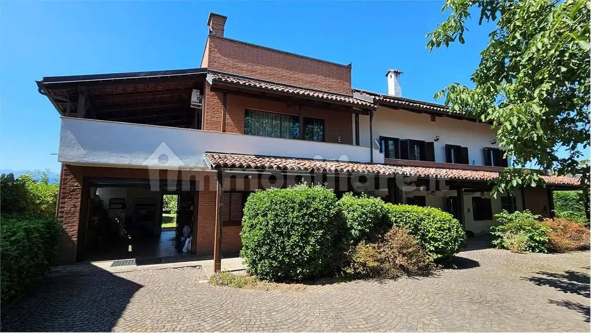 Villa in vendita a Macello