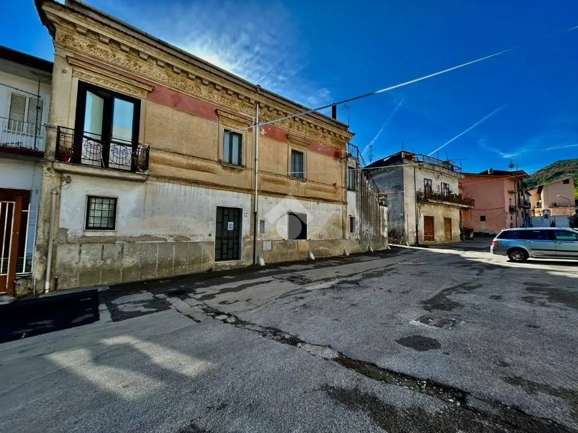 Casa indipendente in vendita a Mercato San Severino
