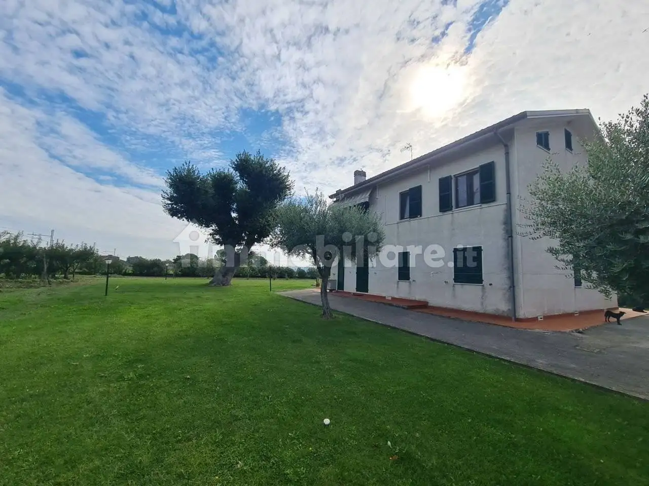 Villa in vendita a Jesi