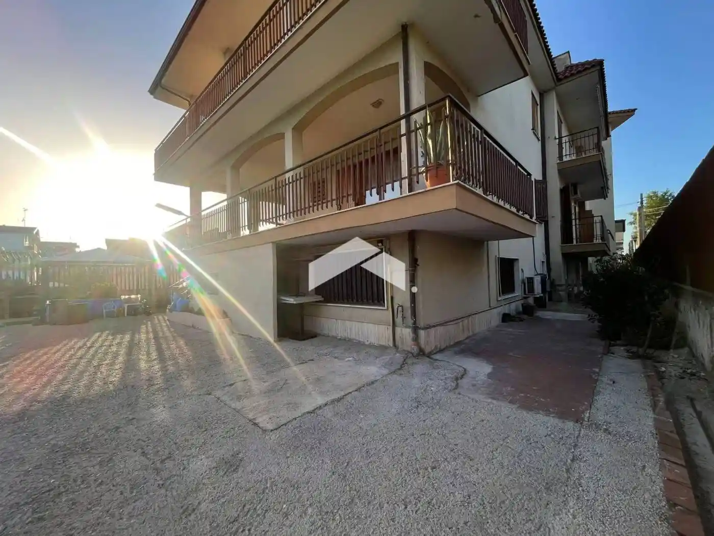 Villa plurifamiliare viale delle Rose, Castello di Cisterna - foto 3