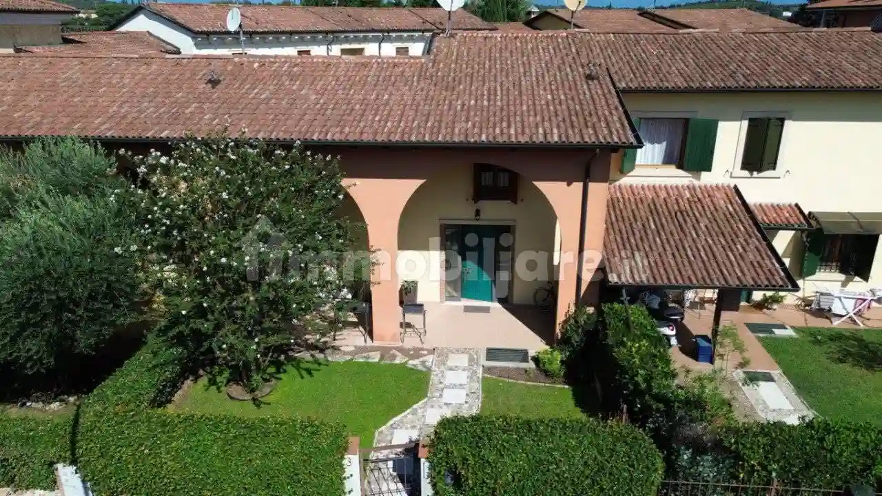 Villetta a schiera - foto 2