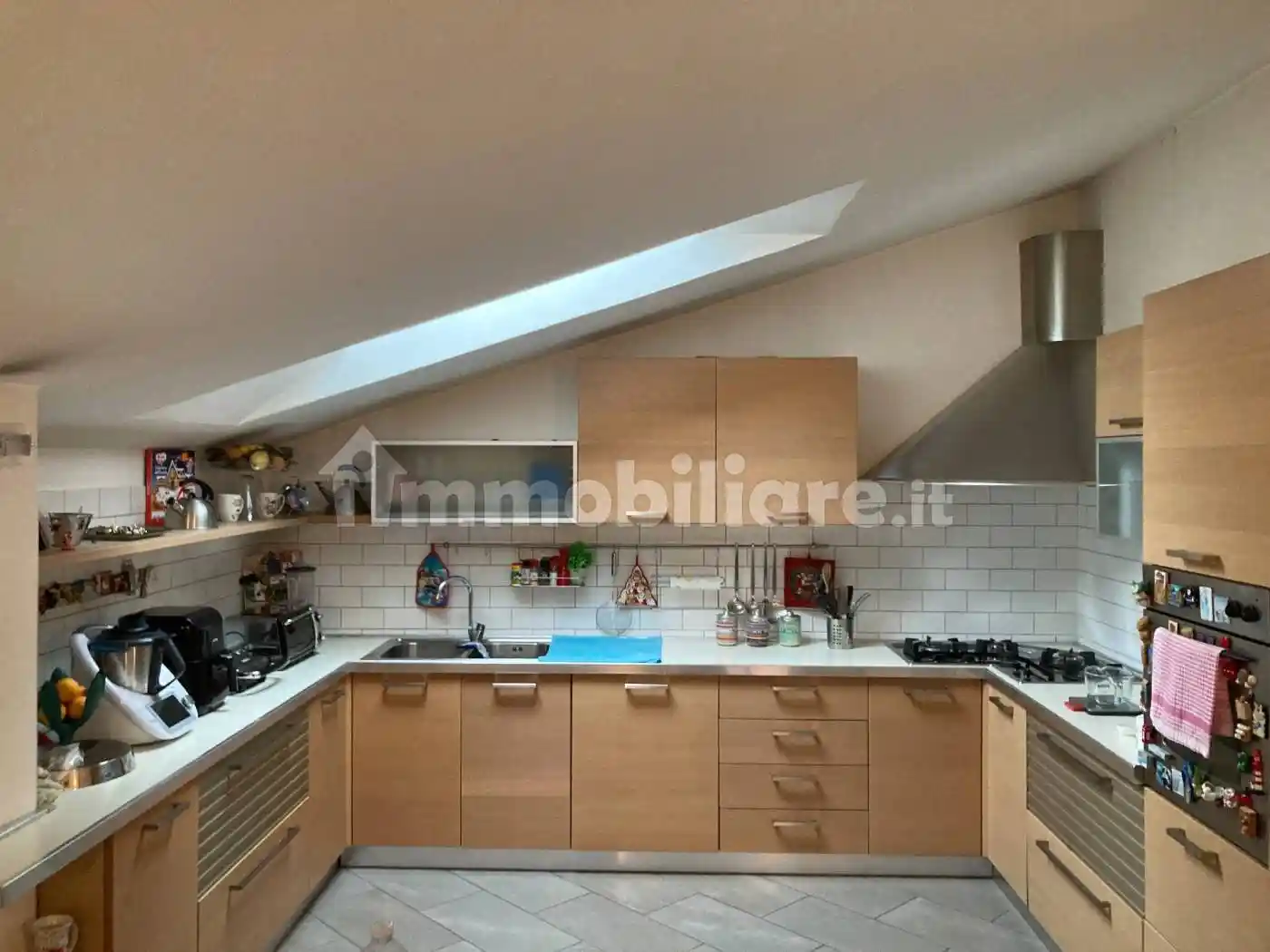 Appartamento in vendita a Valmadrera