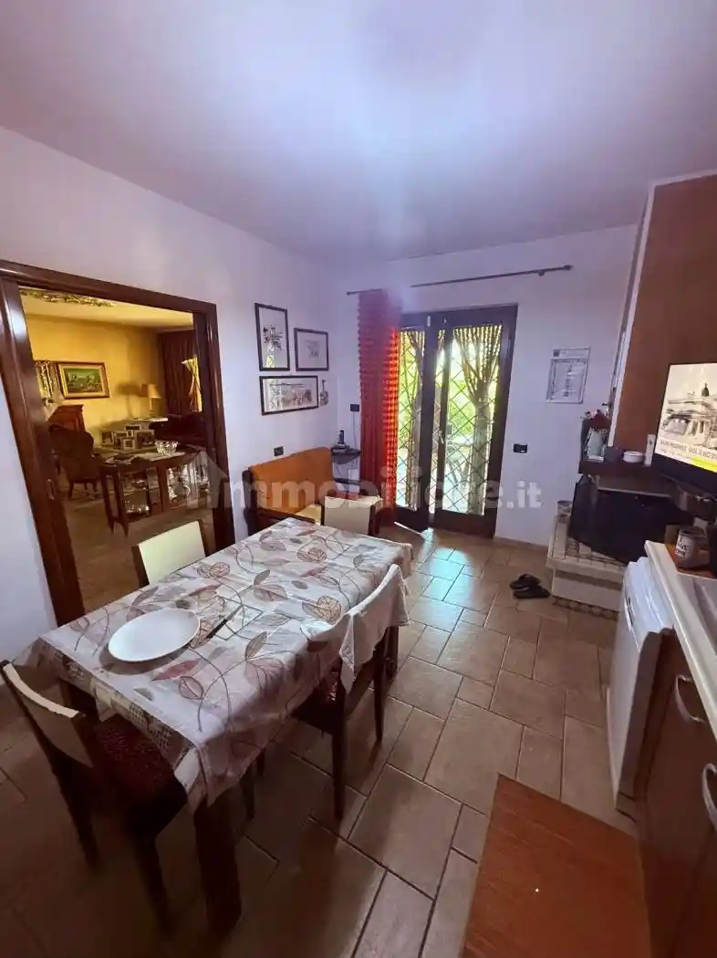 Villa unifamiliare via Afrodite 36, Colli di Enea - Sedici Pini, Pomezia - foto 3
