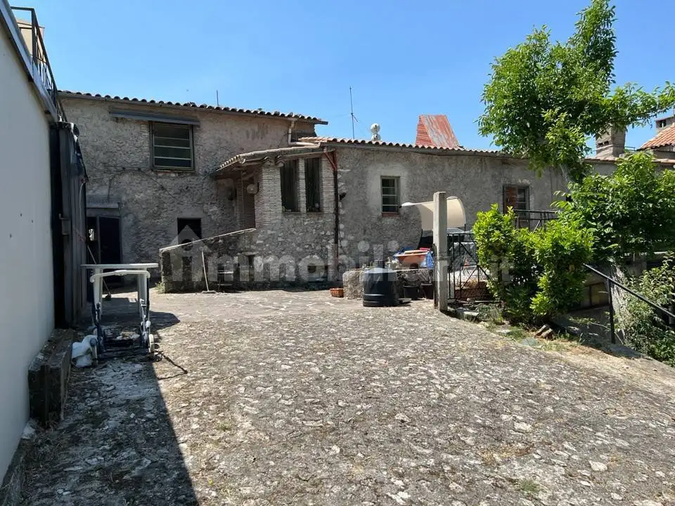 Rustico - Casale in vendita a Trevi