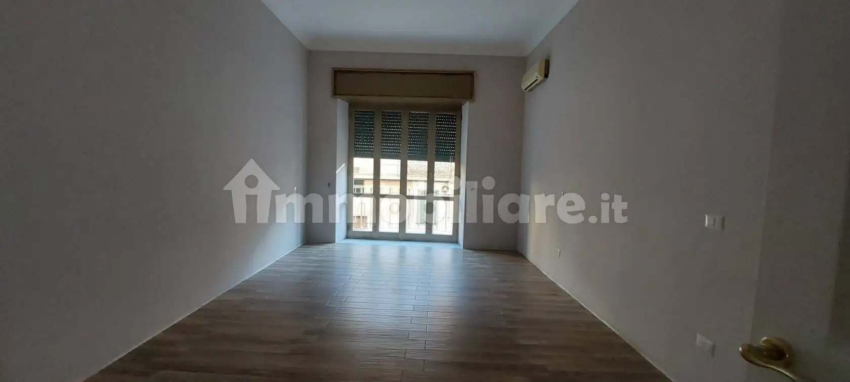 Appartamento in affitto a Napoli