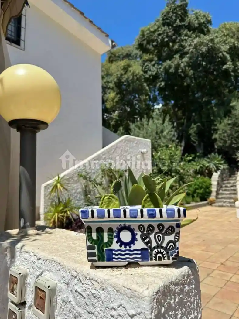 Appartamento in affitto a Giardini-Naxos