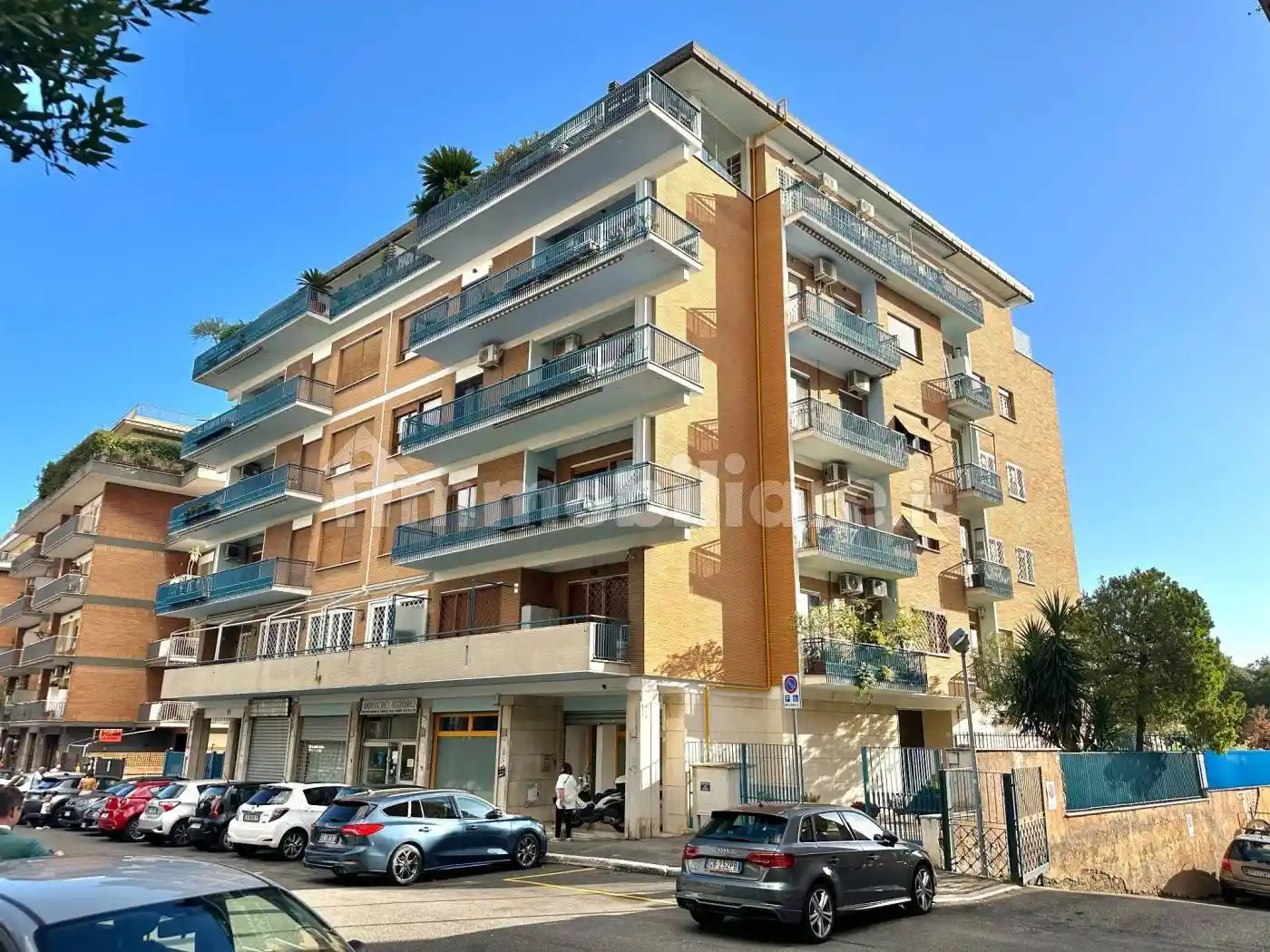 Appartamento in vendita a Roma