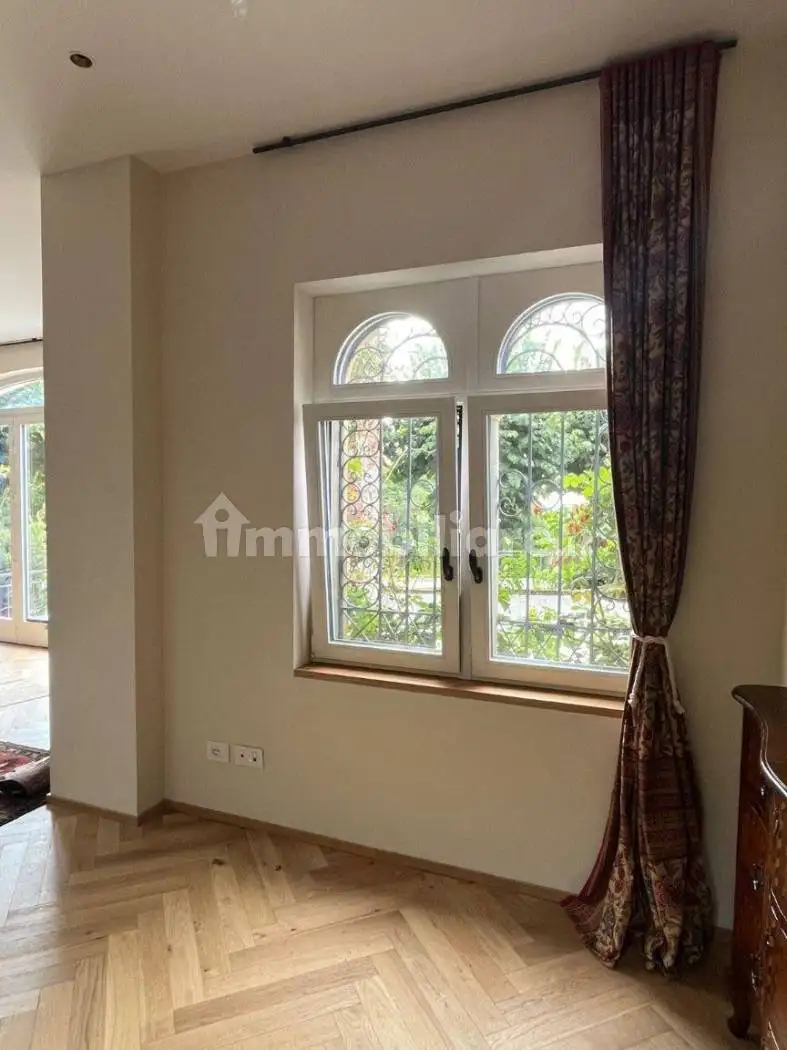 Appartamento in affitto a Varese