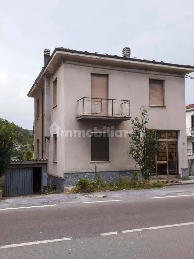 Terratetto unifamiliare via Giuseppe Mazzini 30, Bormida Genepro, Cengio - foto 3