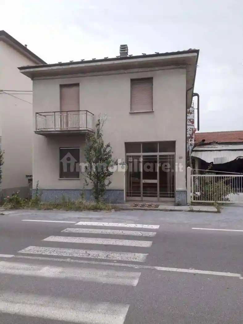 Terratetto unifamiliare via Giuseppe Mazzini 30, Bormida Genepro, Cengio - foto 4