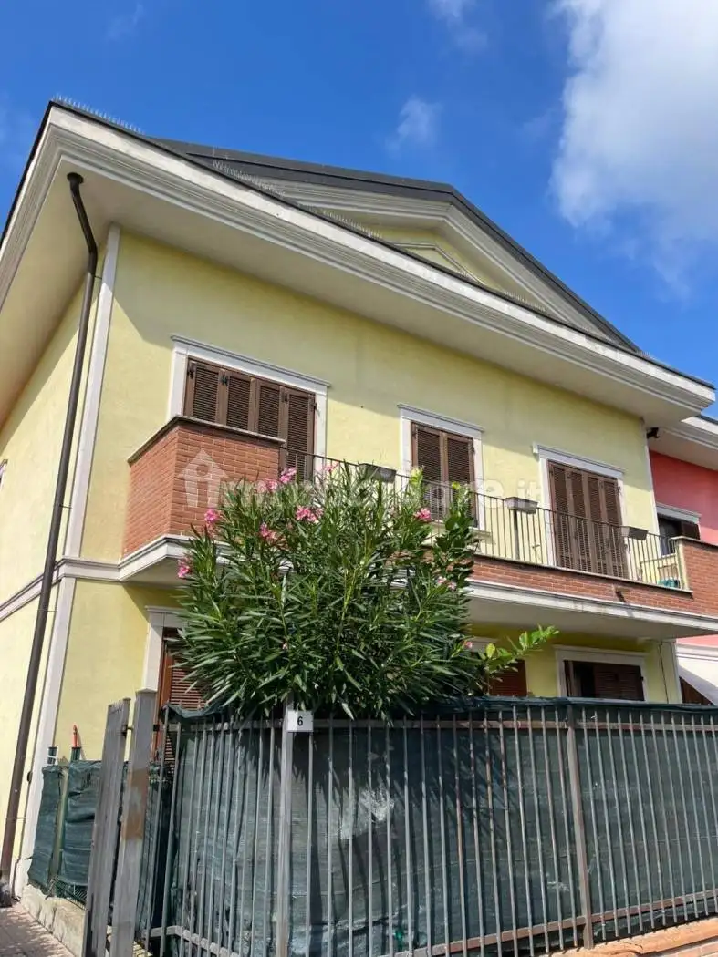 Appartamento in vendita a Besate