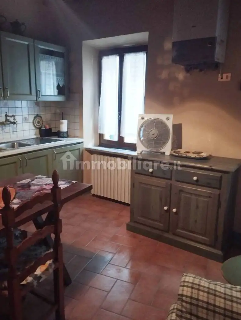 Casa indipendente in affitto a Chianni