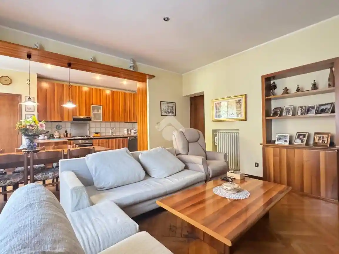 Trilocale via Fabio Filzi 9, Centrale, Milano - foto 2