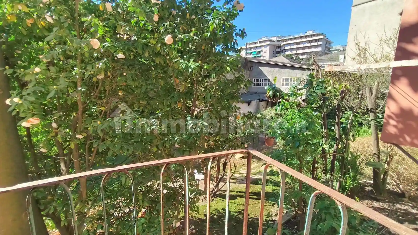 Appartamento in vendita a Genova