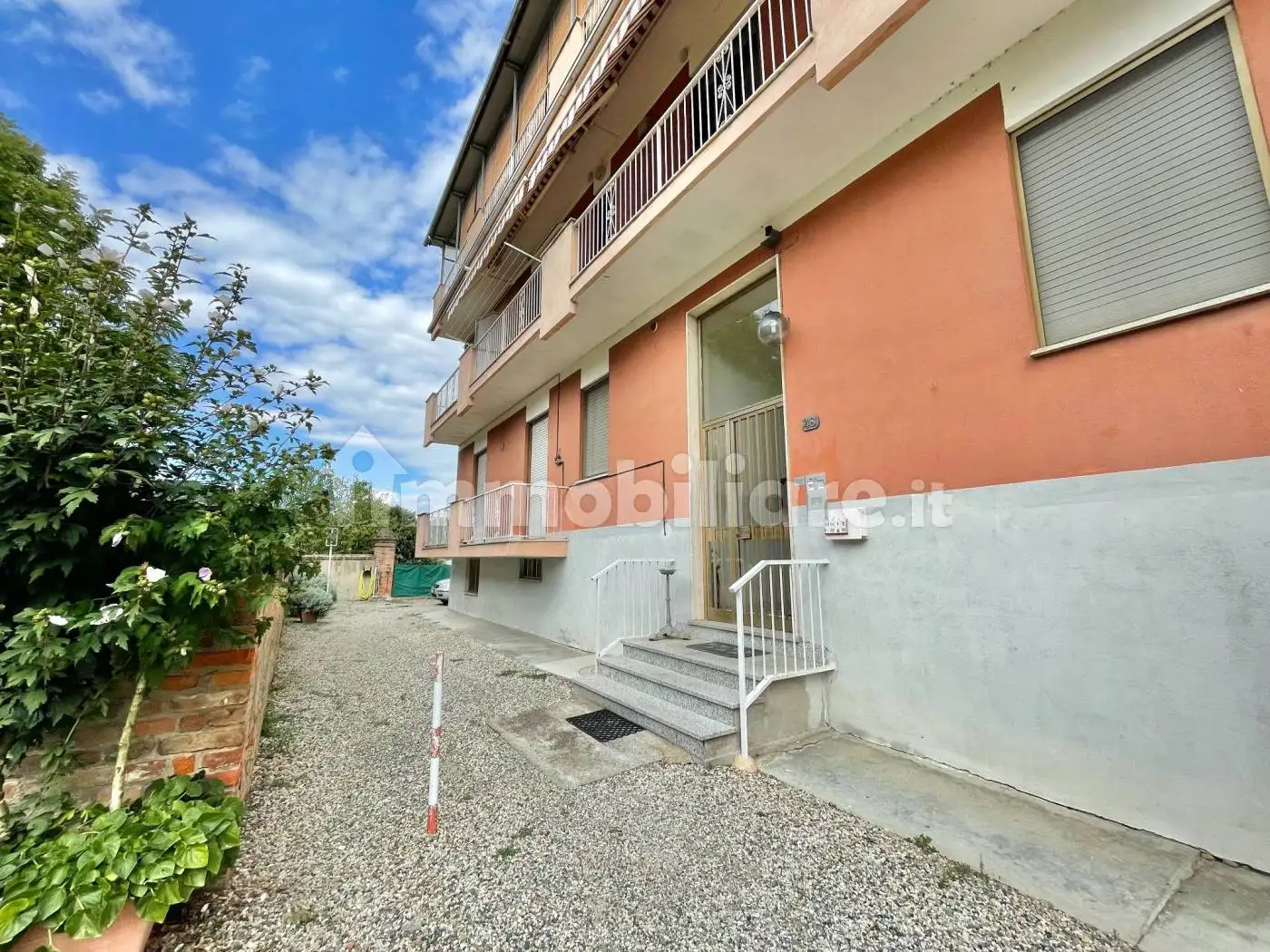 Appartamento in vendita a Incisa Scapaccino