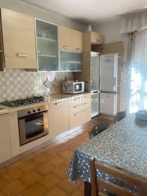 Quadrilocale via Pietro Nenni 1, Villaggio Ambrosiano, Segrate - foto 2