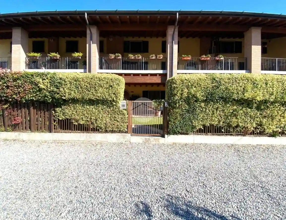 Villetta a schiera - foto 2