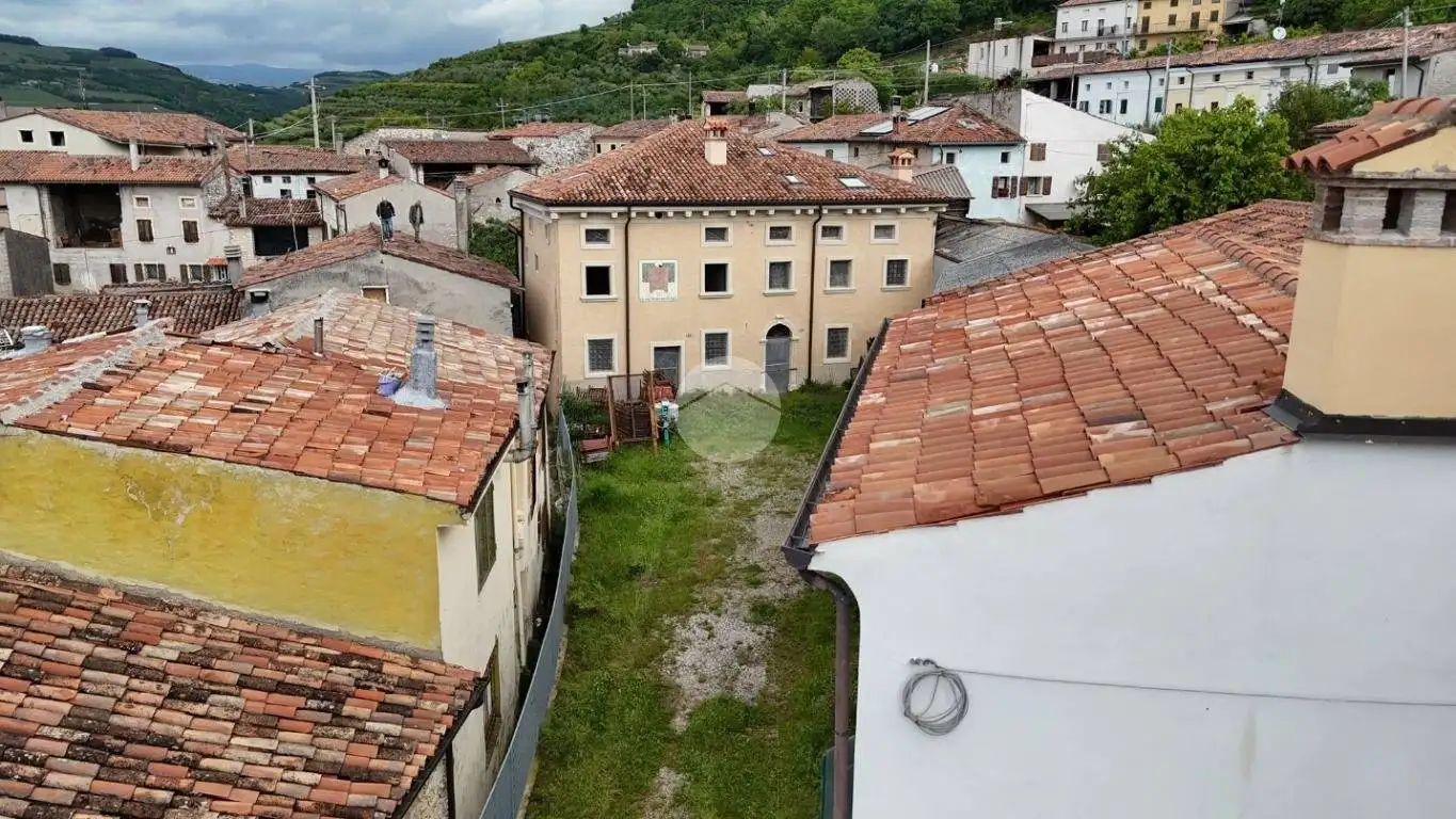 Rustico - Casale in vendita a Cazzano di Tramigna