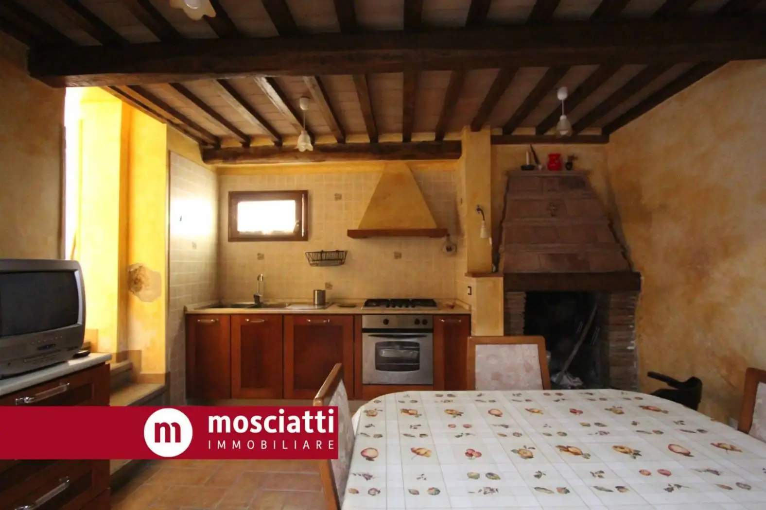 Terratetto unifamiliare via Strada Nuova 30, Centro, Esanatoglia - foto 5