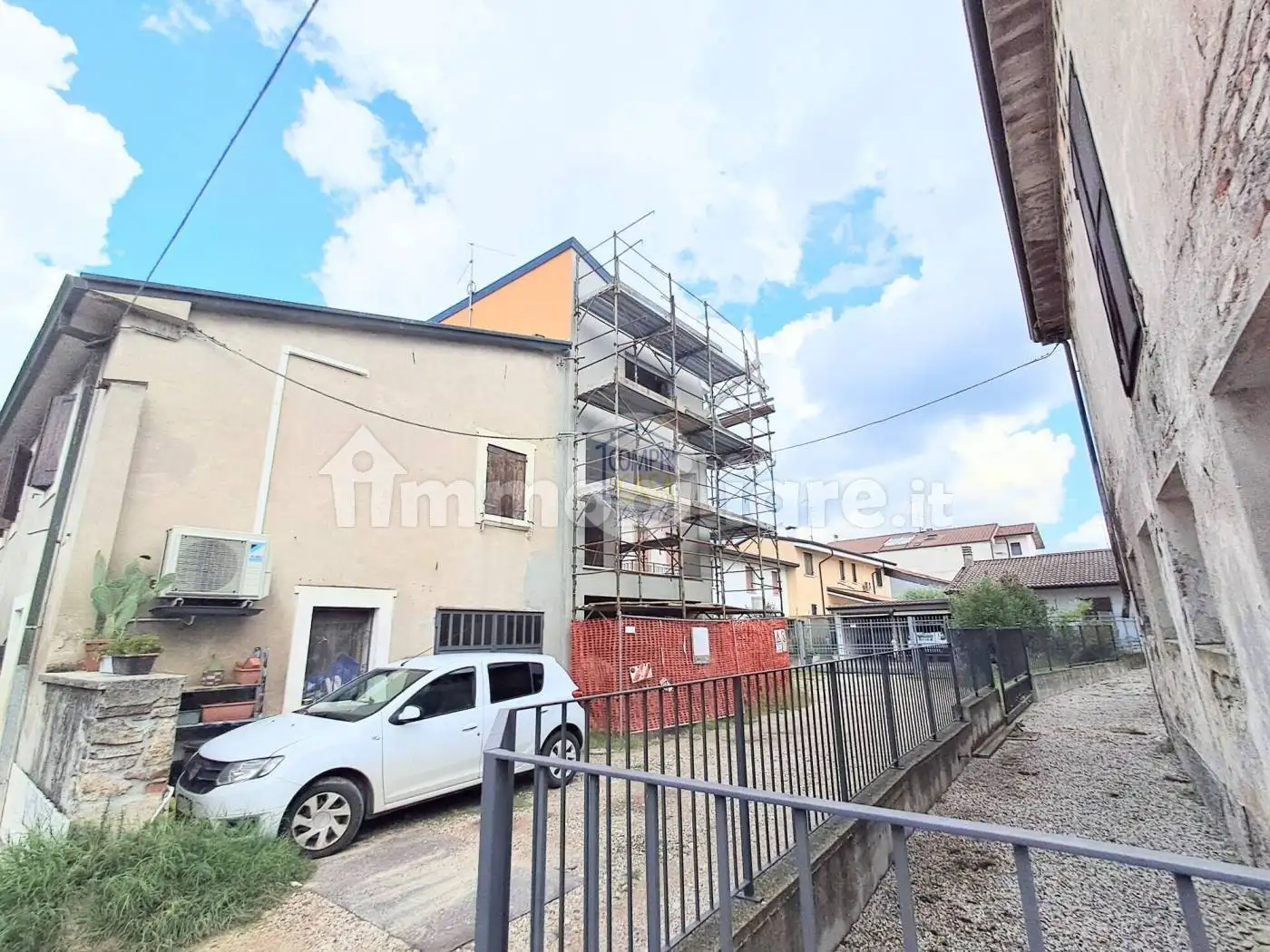 Terratetto plurifamiliare via Dolomiti 43, Buttapietra - foto 3