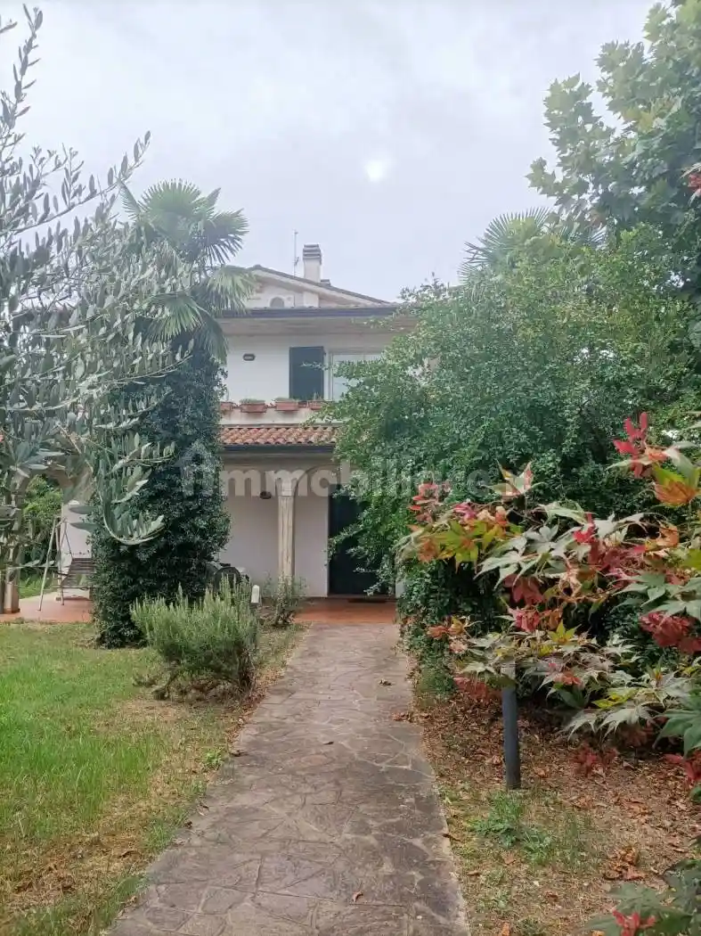 Villa in vendita a Brisighella