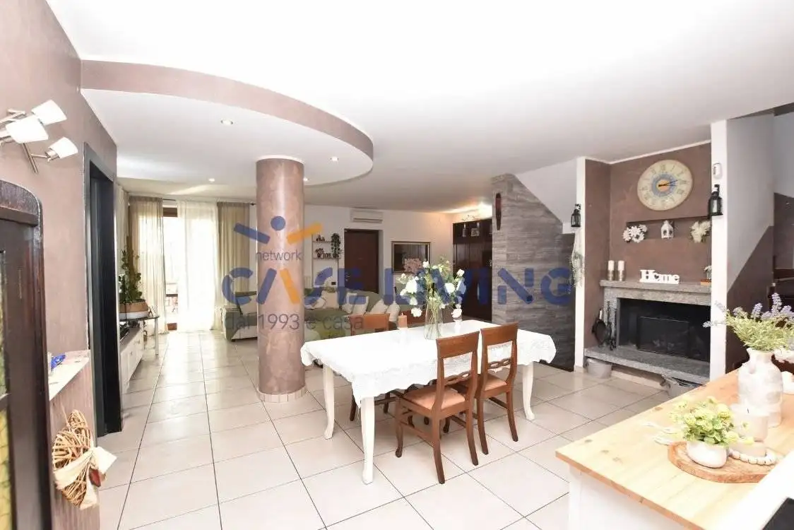 Villa bifamiliare via Giuseppe Verdi 9, Bettola, Calvignasco - foto 5