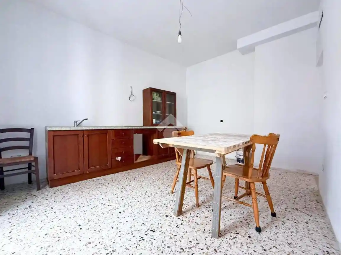 Palazzo - Edificio in Vendita - foto 2