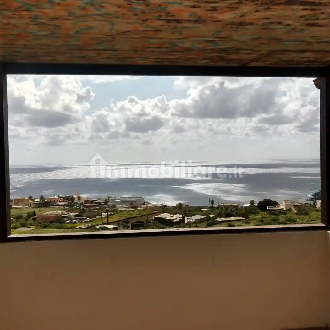 Appartamento in vendita a Pantelleria