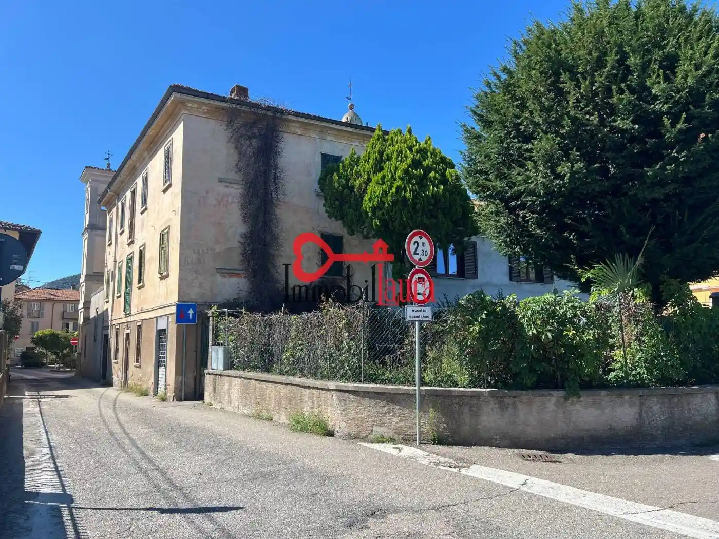 Casa indipendente in vendita a Arcisate