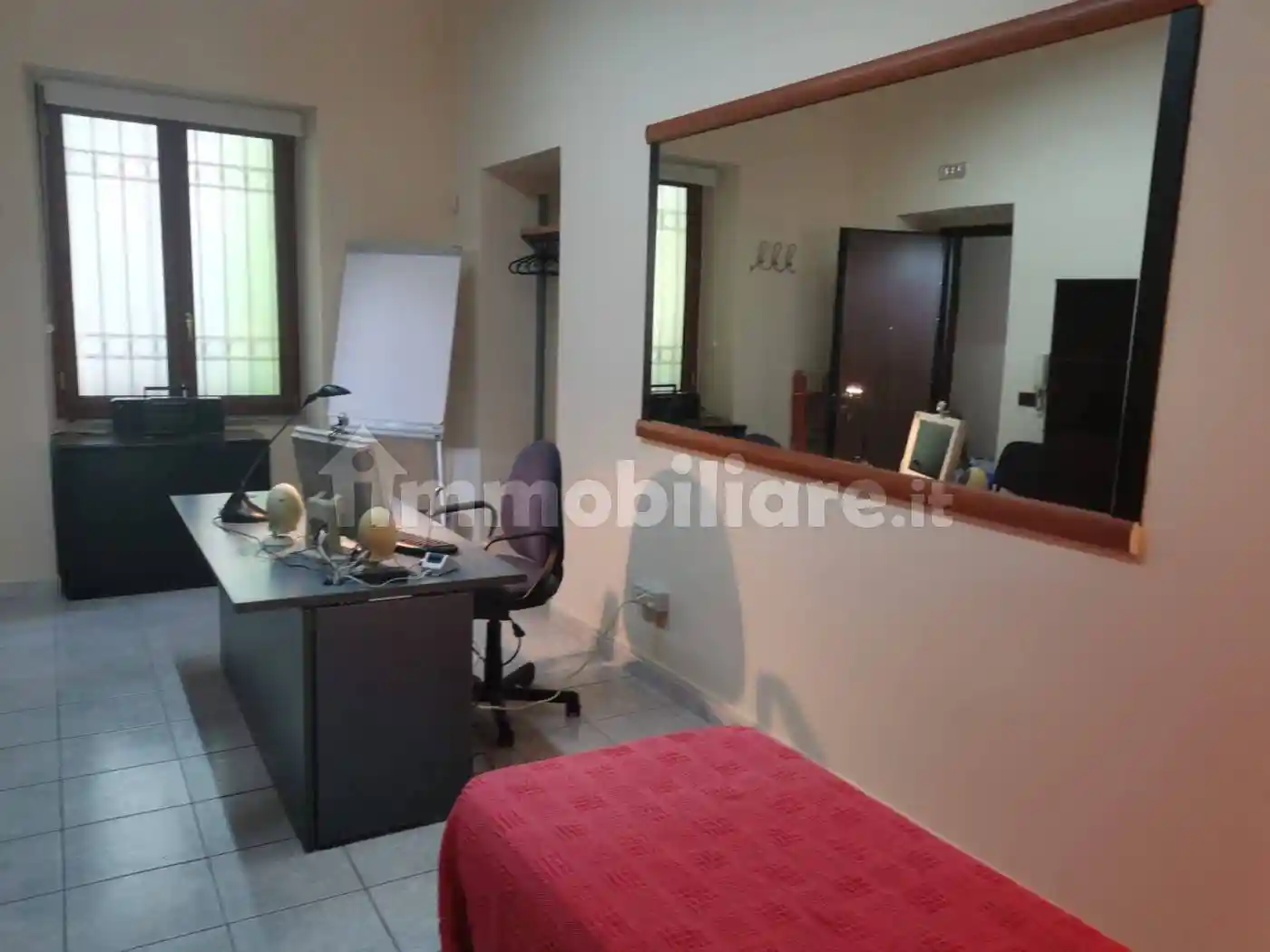 Trilocale via Nuova Poggioreale 44B, Centro Direzionale, Napoli - foto 2