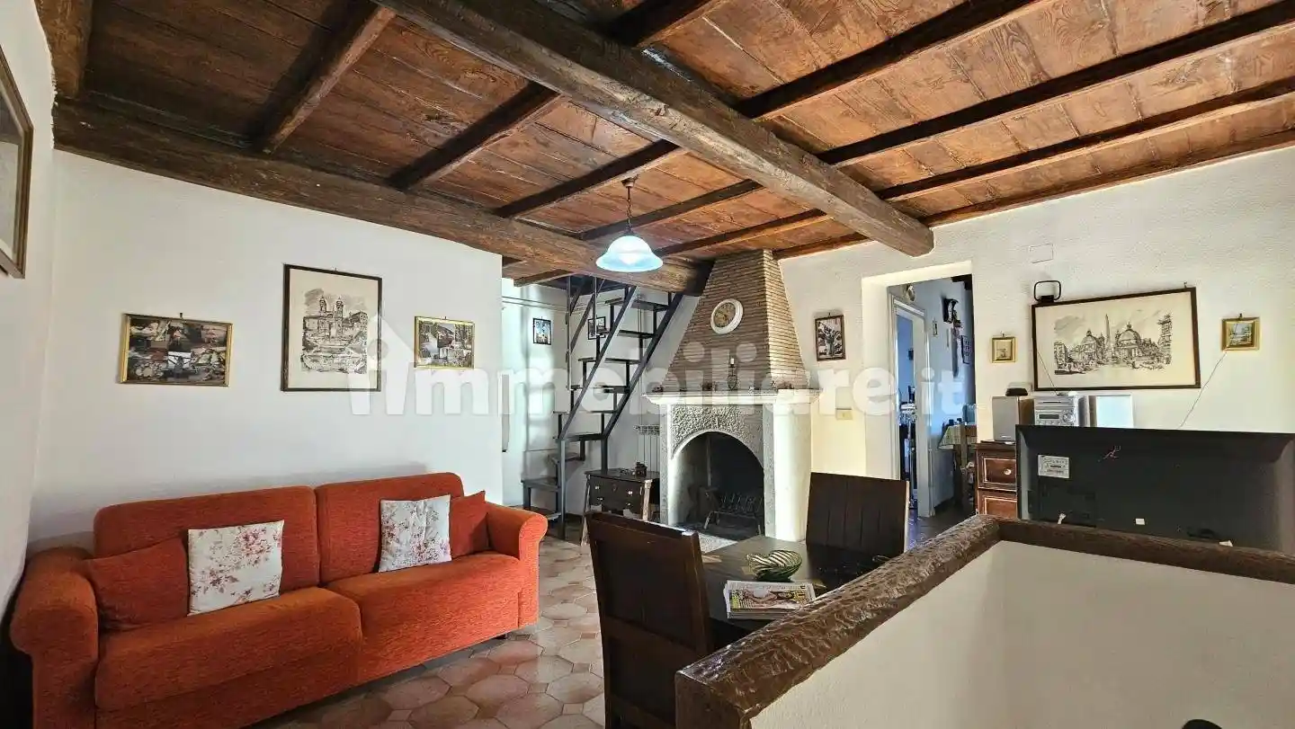 Appartamento in vendita a Soriano nel Cimino